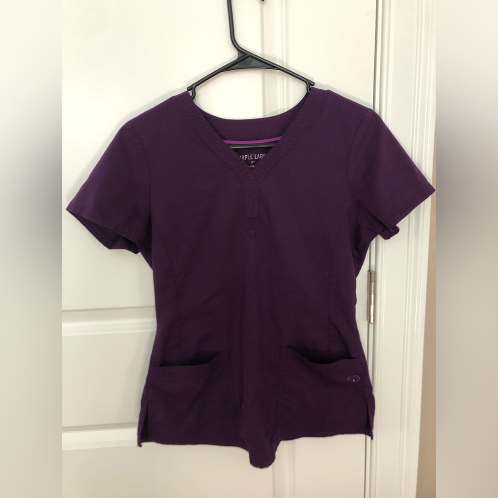 Purple label healing hands plum purple women’s x small scrub top